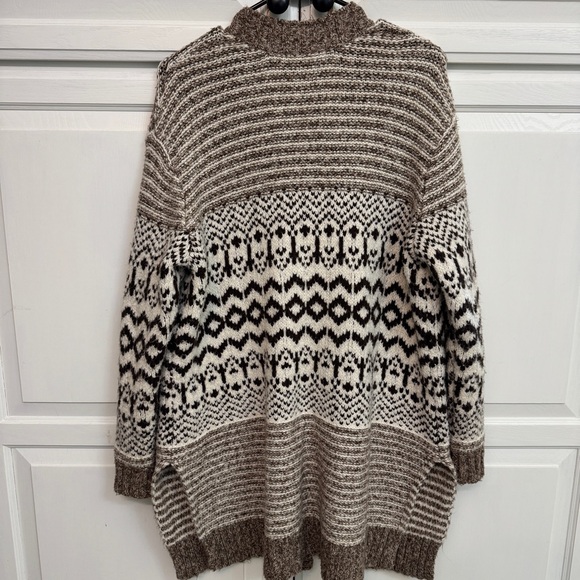 American Eagle Brown and Cream Long Knit Cardigan. Cozy Cabincore. Boho. - Picture 7 of 7